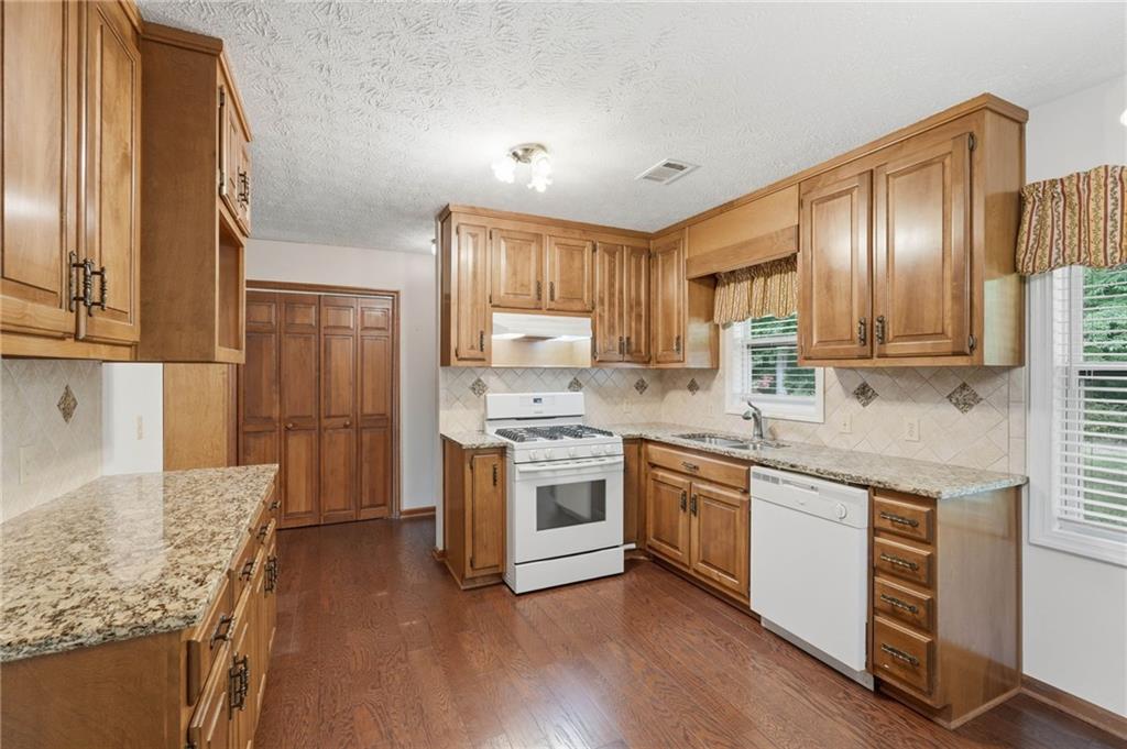 4920 Mccoy Circle Property Photo 13