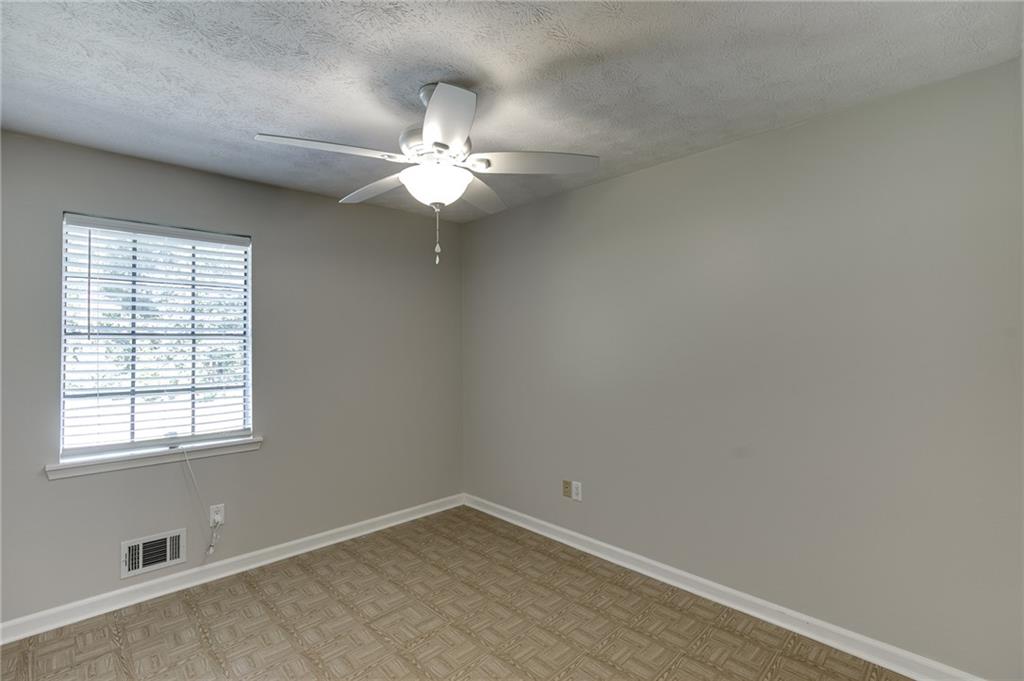 978 Chartley Drive Sw Property Photo 17
