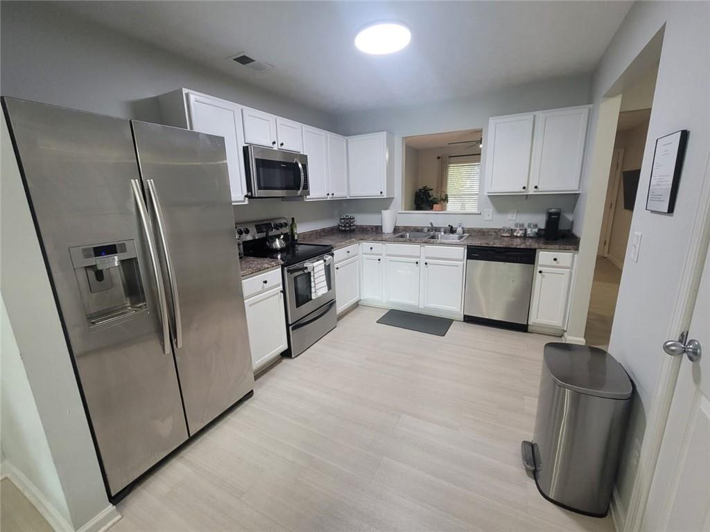 7836397 Property Photo 3