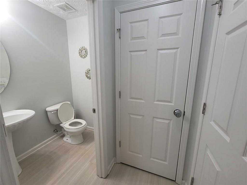 7836397 Property Photo 23