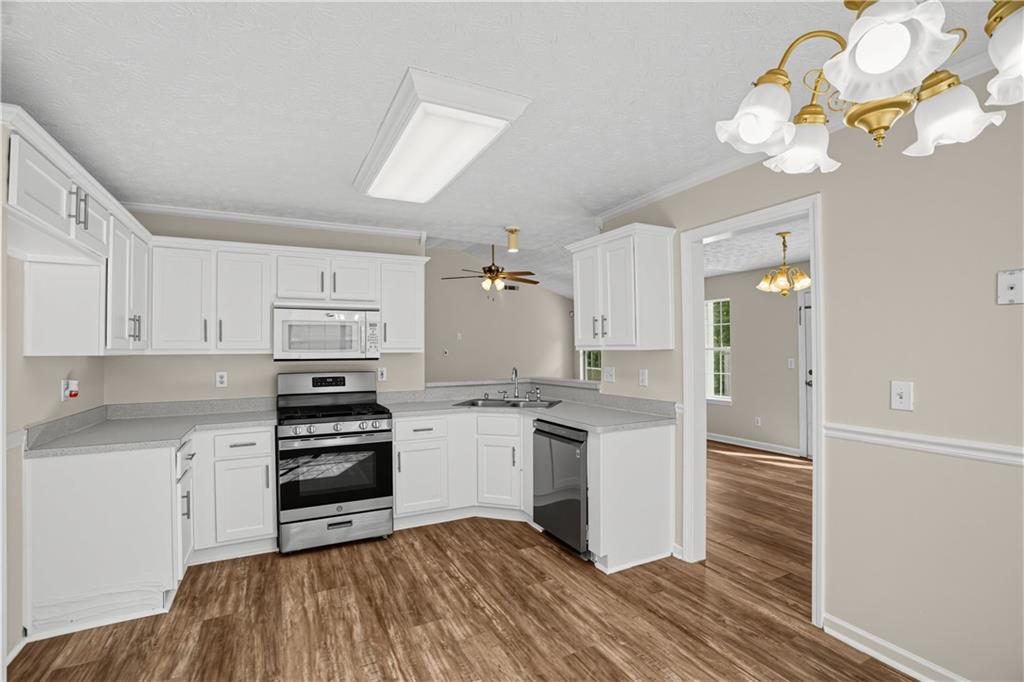 116 Goldleaf Drive Property Photo 6