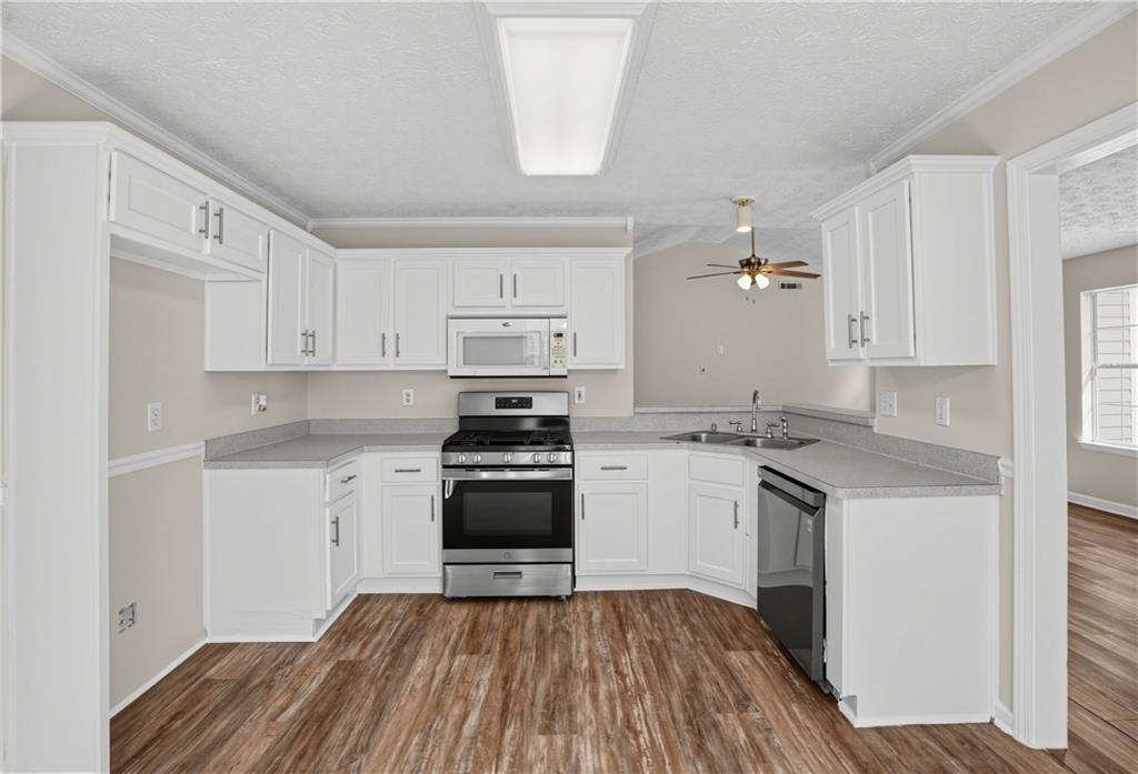 116 Goldleaf Drive Property Photo 8