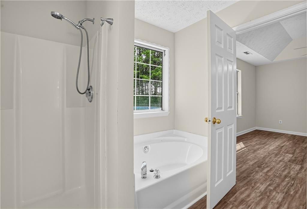 116 Goldleaf Drive Property Photo 24