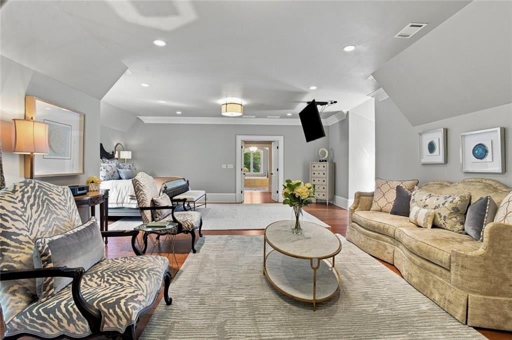 7836416 Property Photo 18