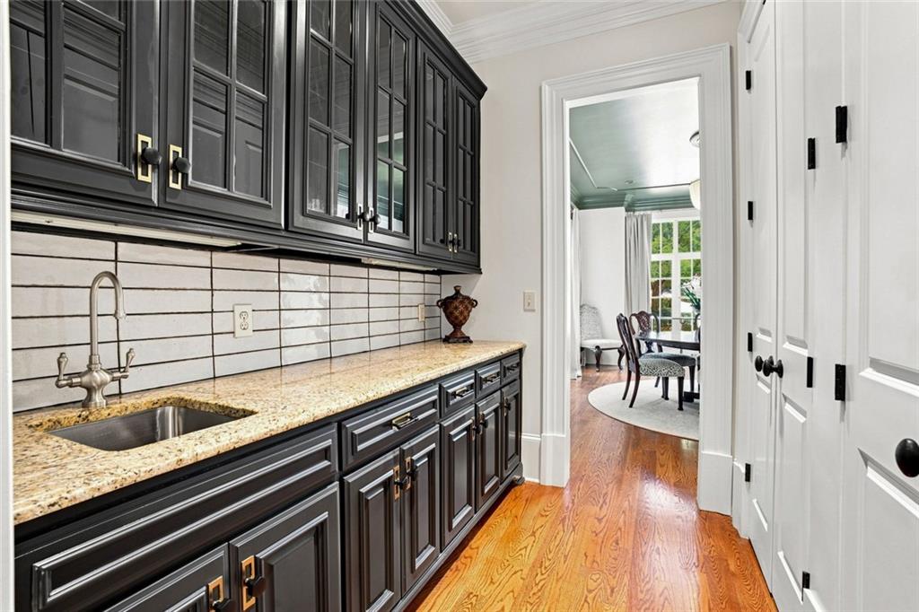 7836416 Property Photo 47