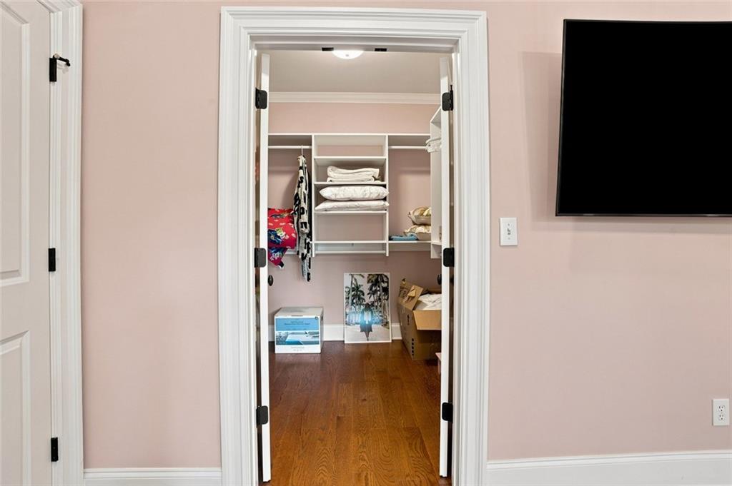 7836416 Property Photo 64