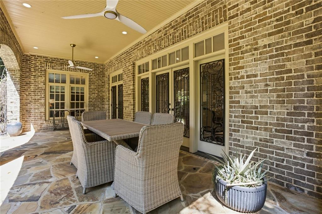 7836416 Property Photo 70