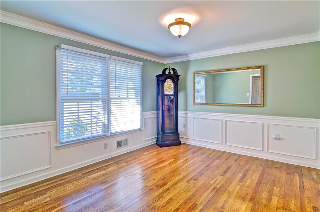 2520 Morningside Drive Property Photo 6
