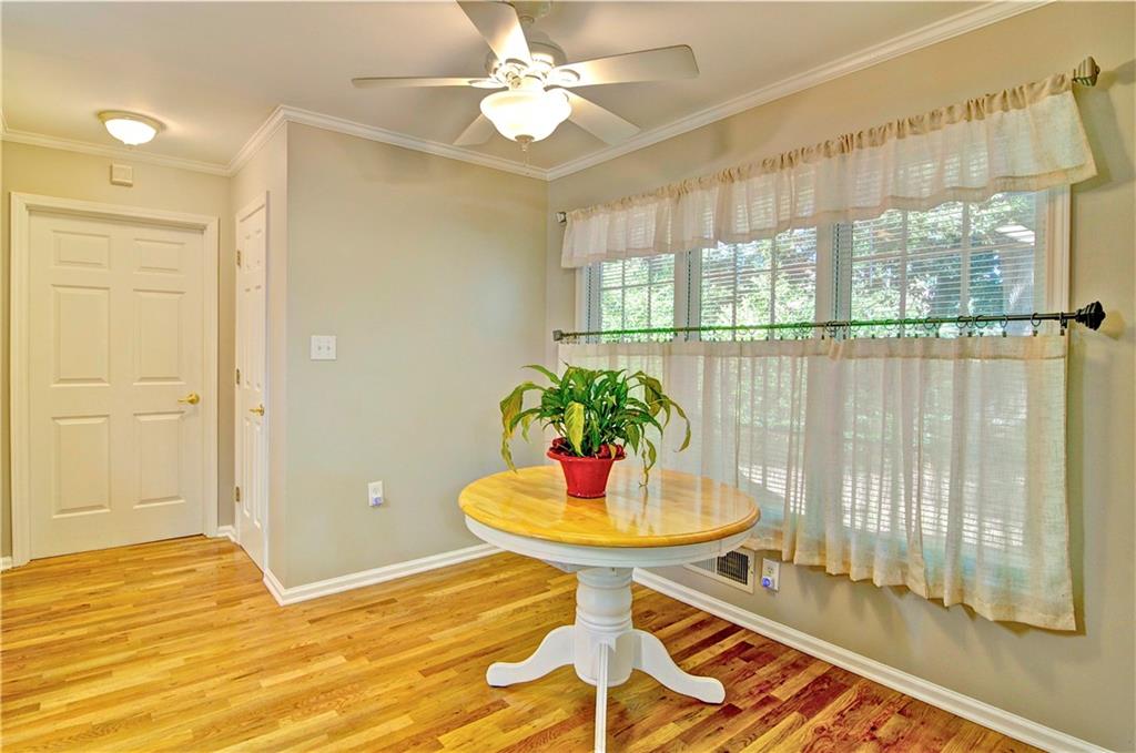 2520 Morningside Drive Property Photo 9