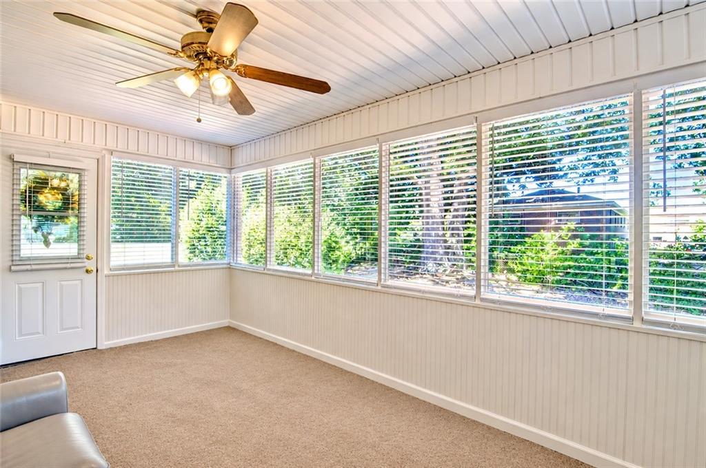 2520 Morningside Drive Property Photo 10