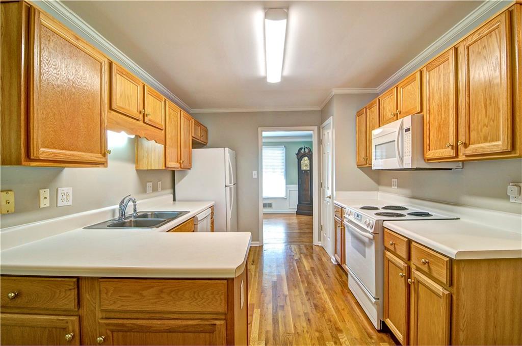 2520 Morningside Drive Property Photo 11