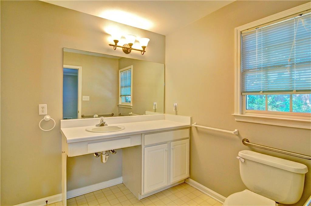 2520 Morningside Drive Property Photo 56