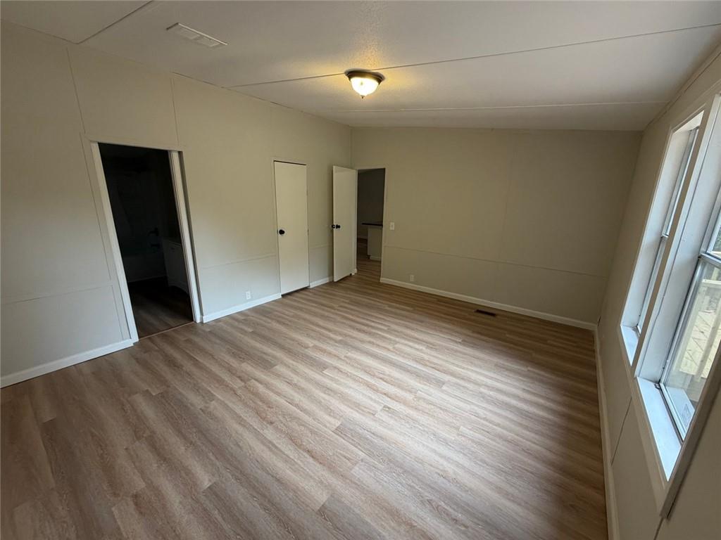 6125 River Run Circle Property Photo 6