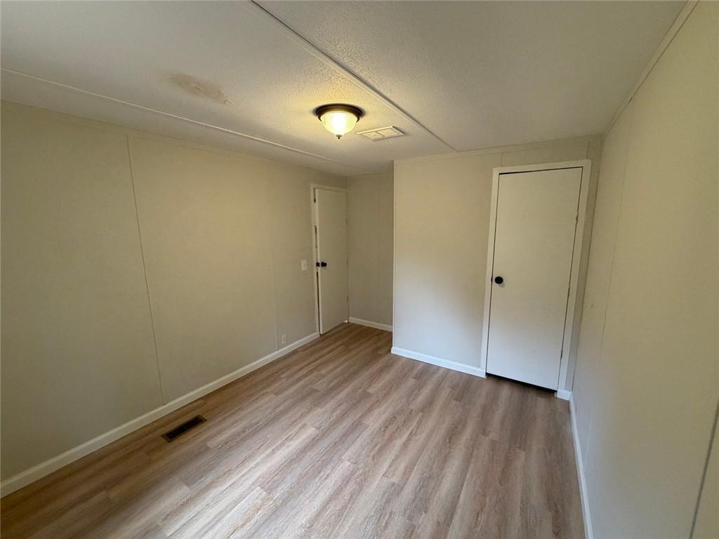 6125 River Run Circle Property Photo 8