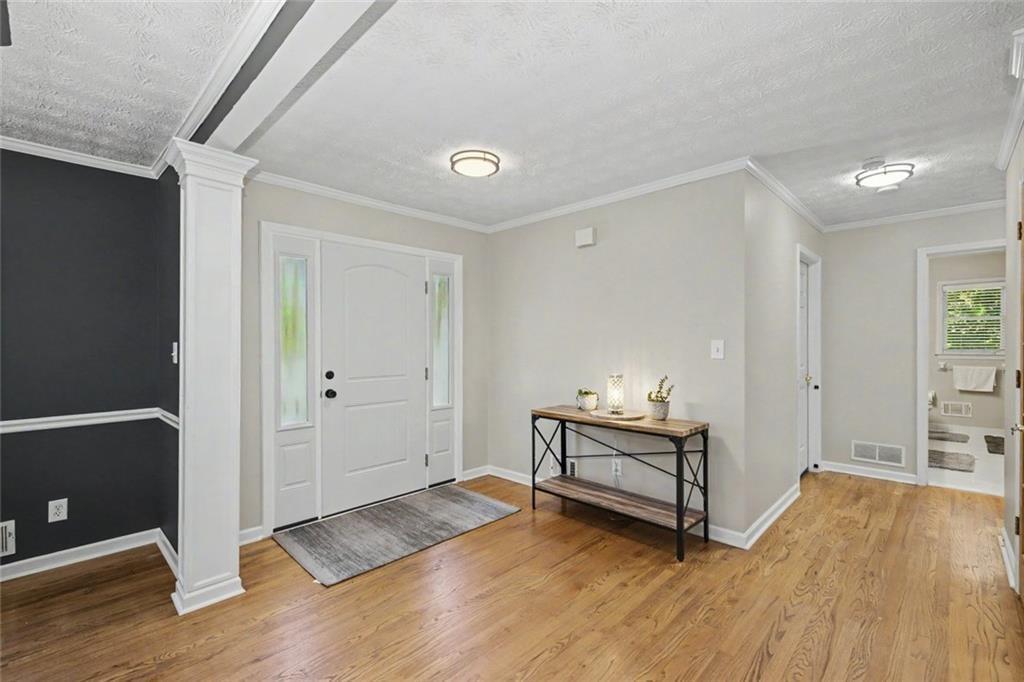 7836501 Property Photo 4