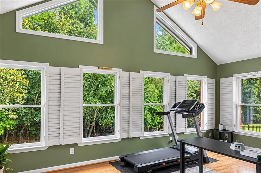 7836501 Property Photo 10