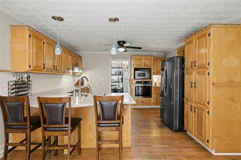 7836501 Property Photo 15
