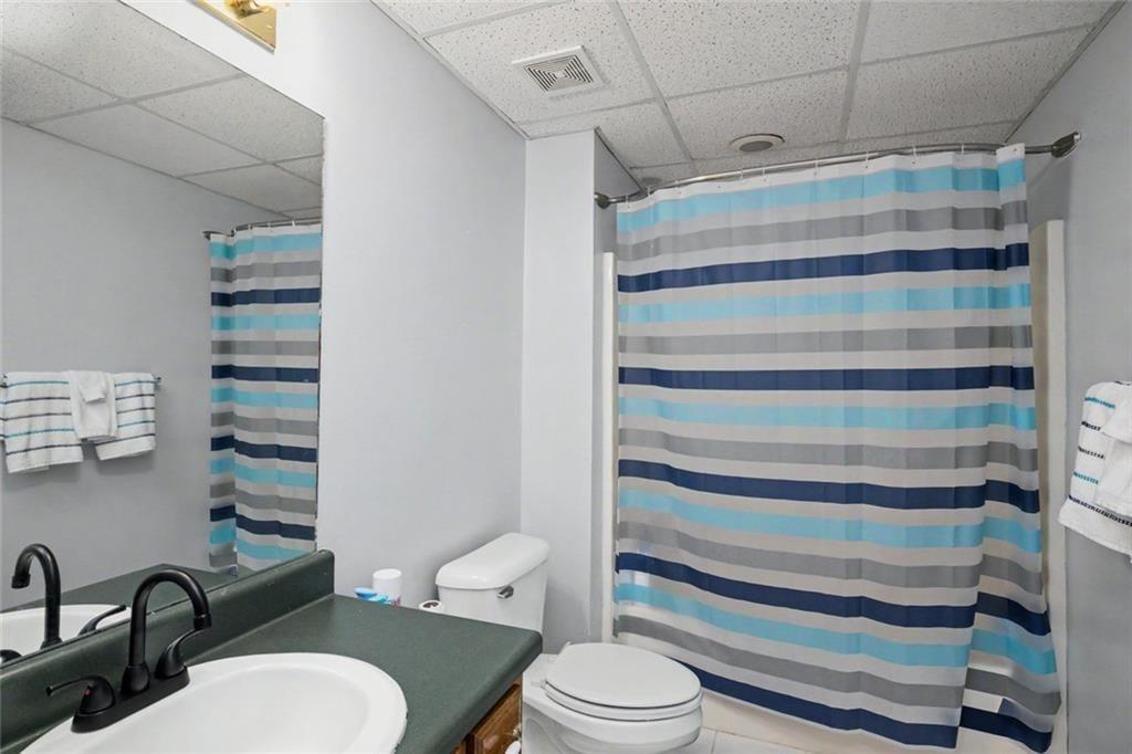 7836501 Property Photo 30