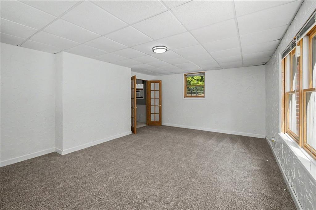 7836501 Property Photo 33