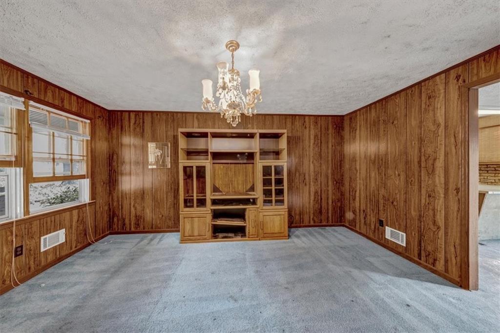 2380 Keys Ferry Road Property Photo 8