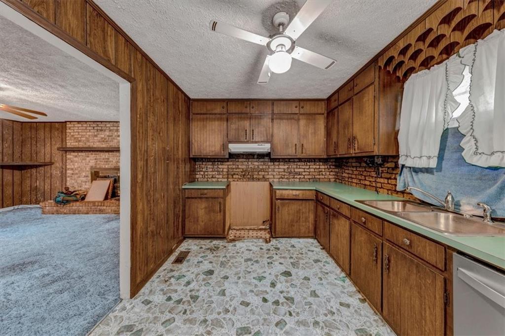 2380 Keys Ferry Road Property Photo 12