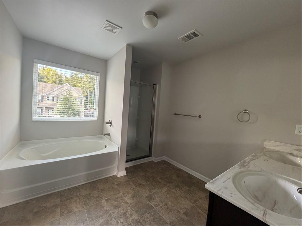 428 Blue Sky Circle Property Photo 17