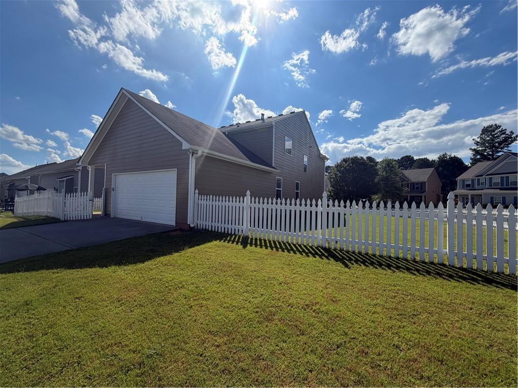 428 Blue Sky Circle Property Photo 27
