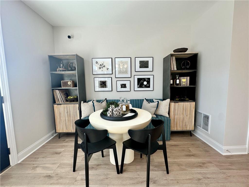 536 Alice Way Unit D6 Property Photo 15