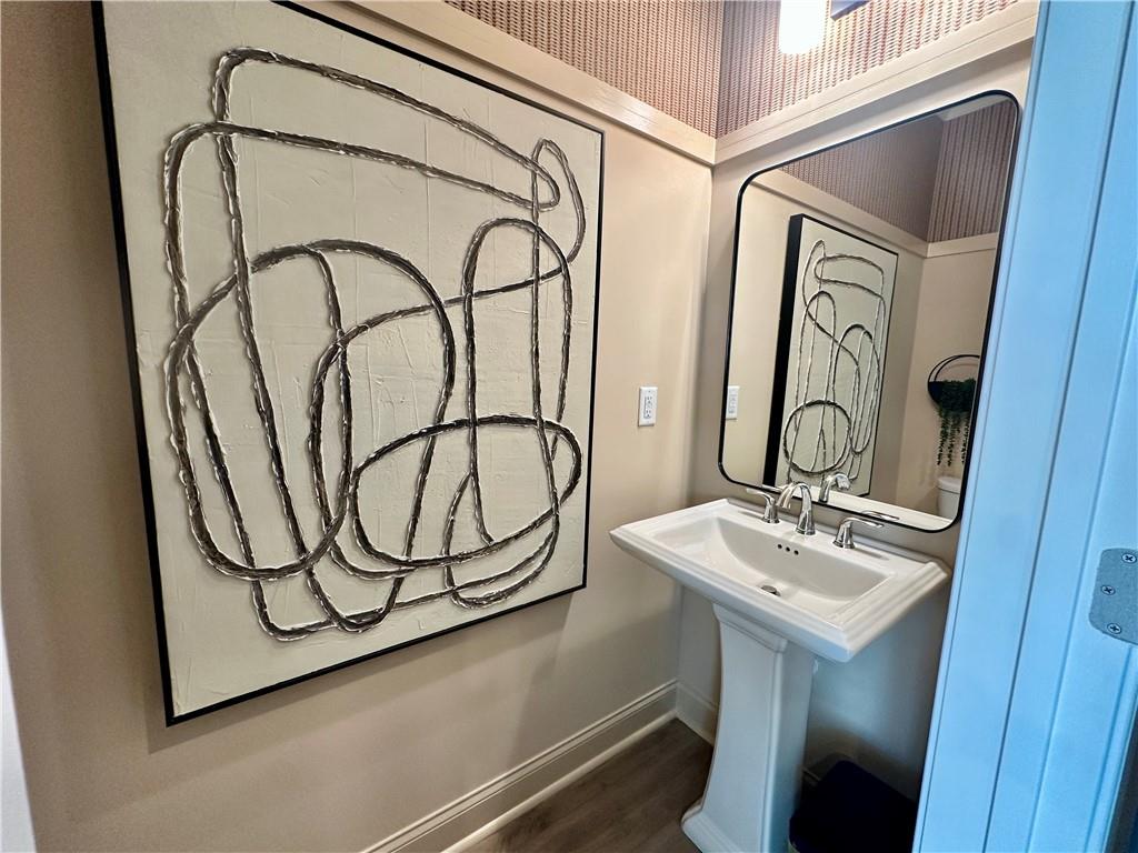 536 Alice Way Unit D6 Property Photo 17