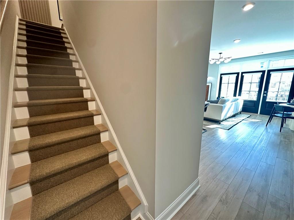 536 Alice Way Unit D6 Property Photo 18