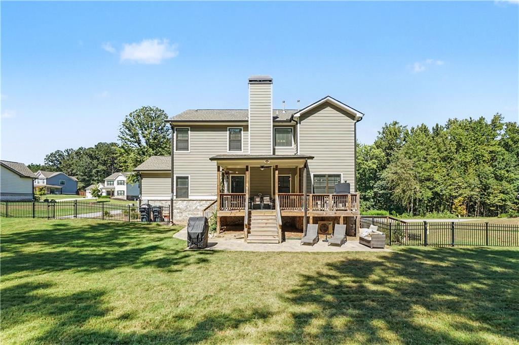 2445 Waterside Drive Property Photo 32