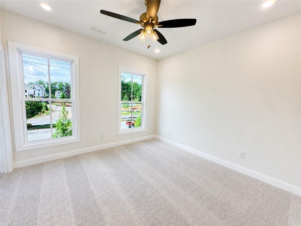 200 Midnight Oak Run Unit 4 Property Photo 32
