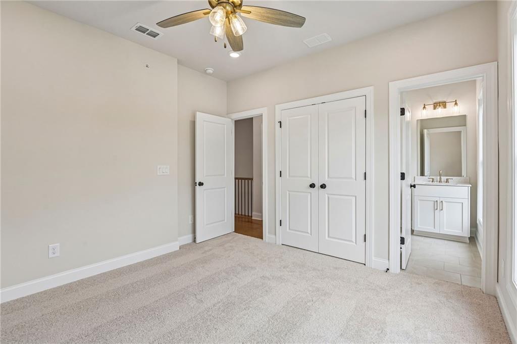 200 Midnight Oak Run Unit 4 Property Photo 33