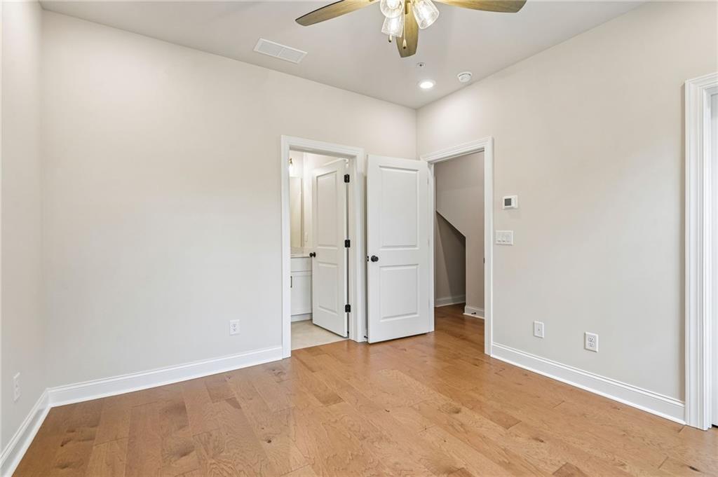 200 Midnight Oak Run Unit 4 Property Photo 35