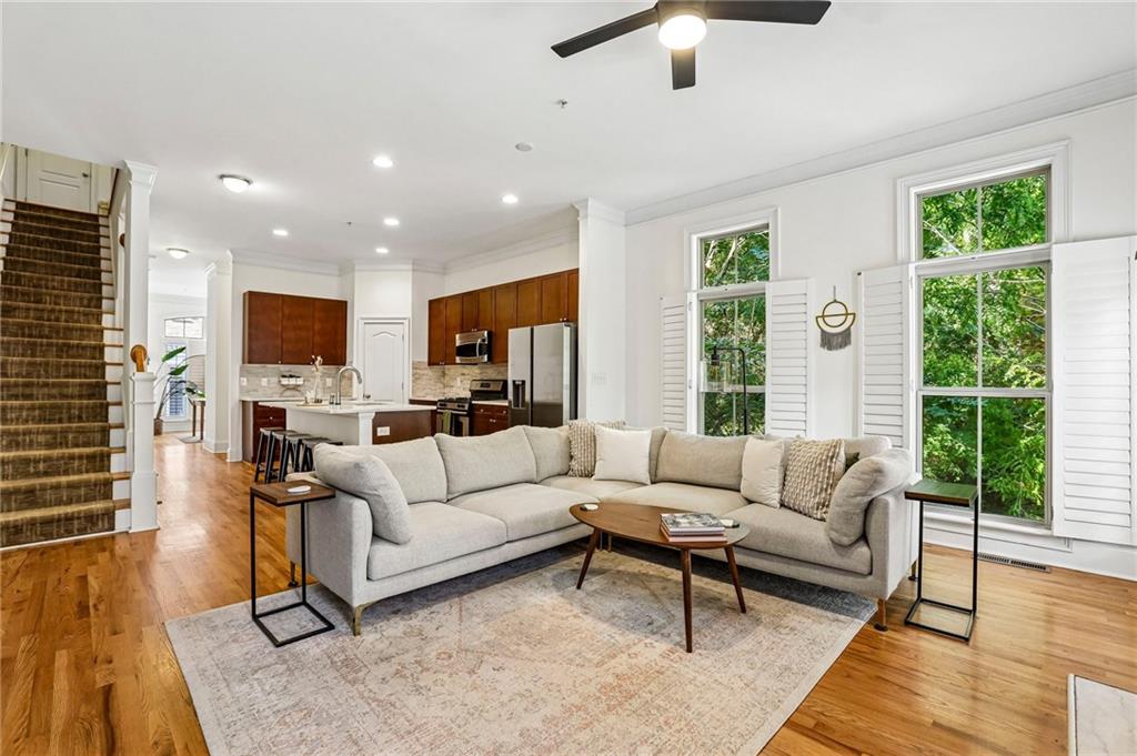 1699 Mosaic Way Property Photo 8