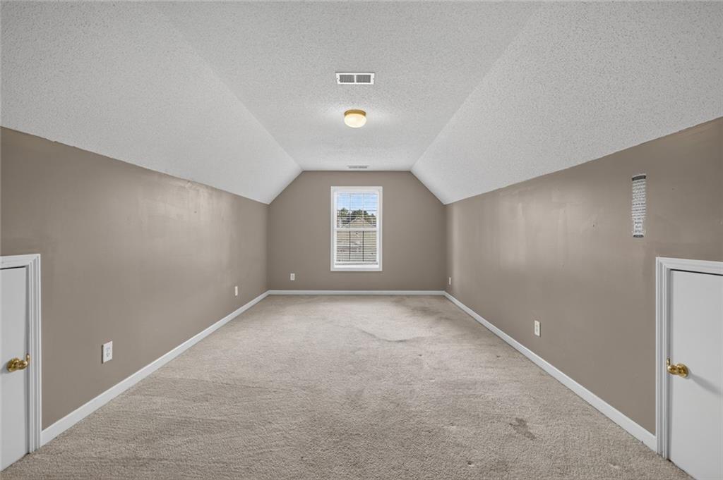 212 Stagecoach Pass Property Photo 16