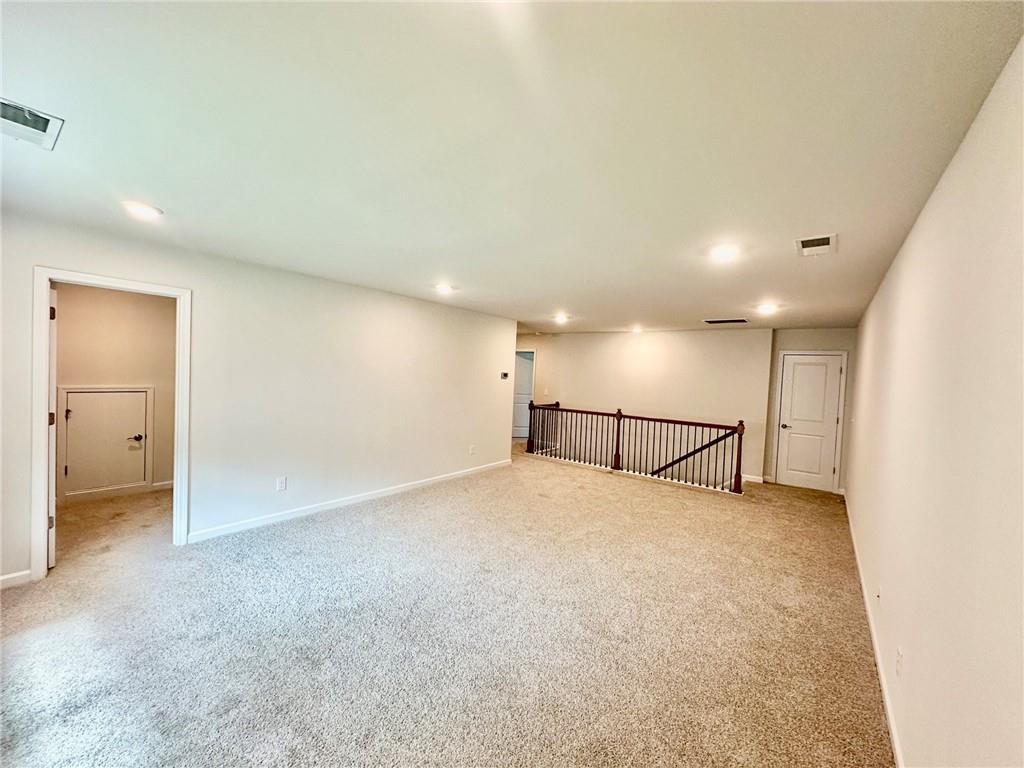 158 Rolling Hills Place Property Photo 17