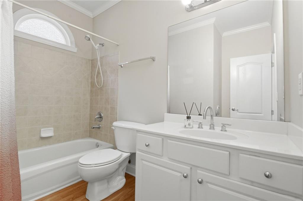3561 Carriage Glen Way Property Photo 18