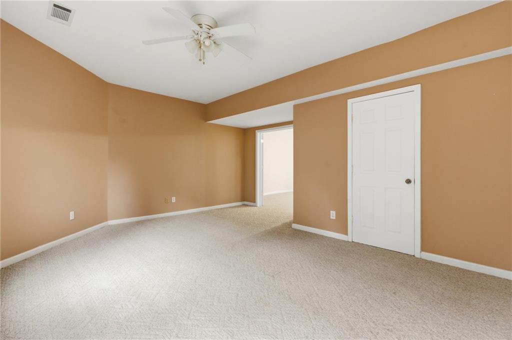 3561 Carriage Glen Way Property Photo 43