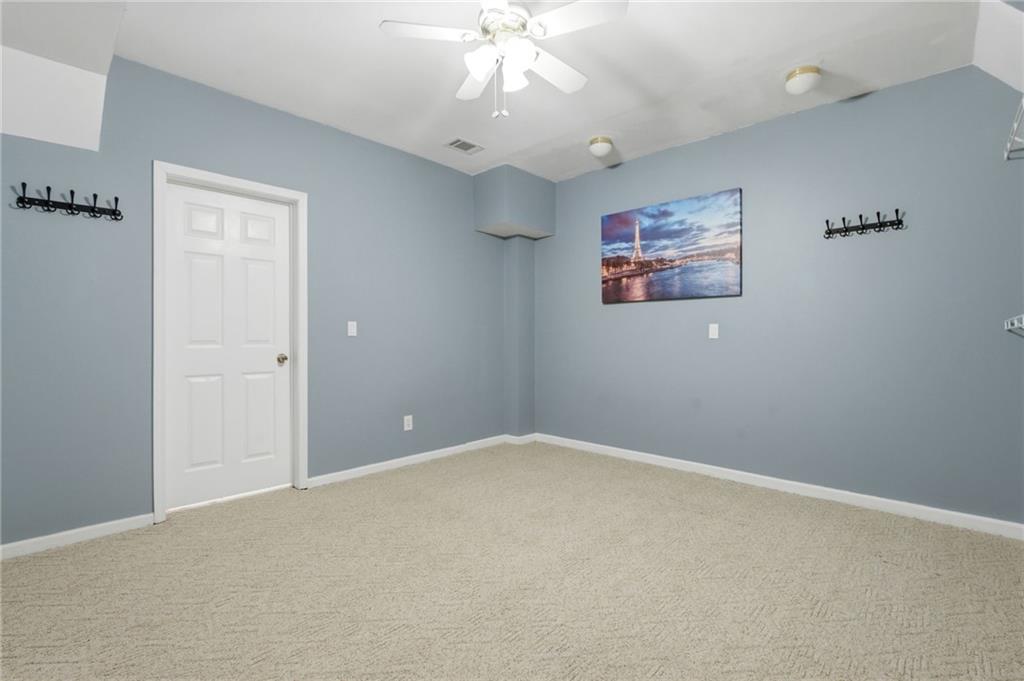 3561 Carriage Glen Way Property Photo 44