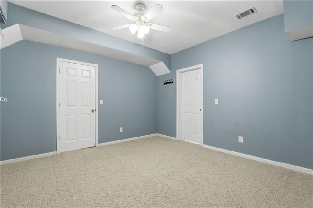 3561 Carriage Glen Way Property Photo 45