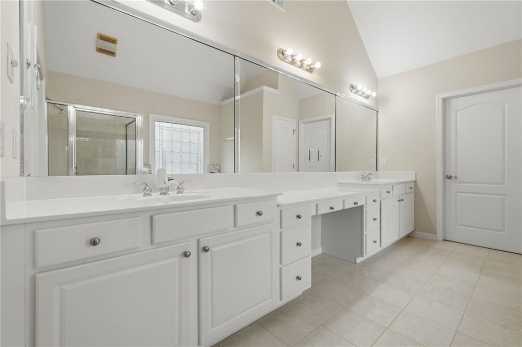 3561 Carriage Glen Way Property Photo 67