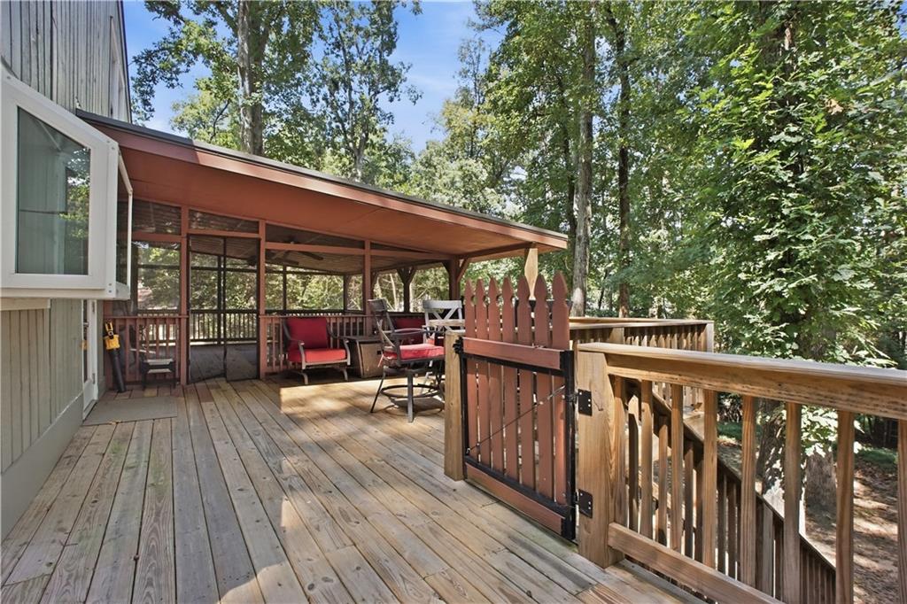 2867 Bob White Drive Property Photo 21