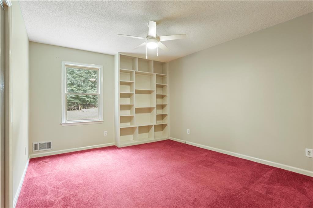 674 Clarke Trail Property Photo 28