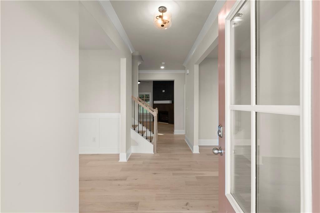 4306 Brookhaven Drive Se Property Photo 7