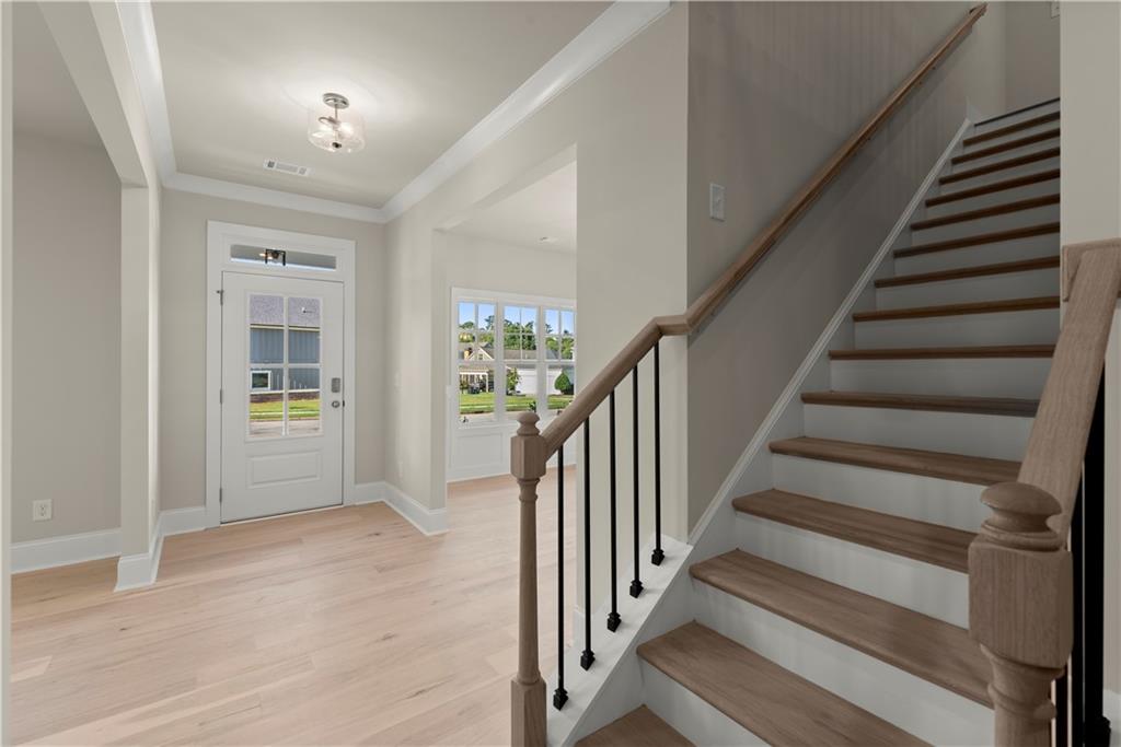 4306 Brookhaven Drive Se Property Photo 8