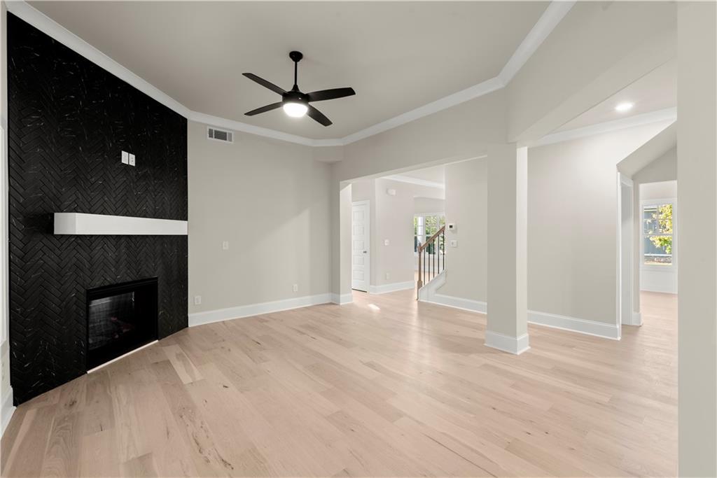 4306 Brookhaven Drive Se Property Photo 17