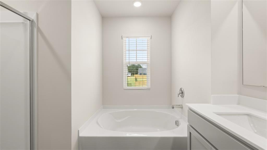 115 Champlain Road Property Photo 23