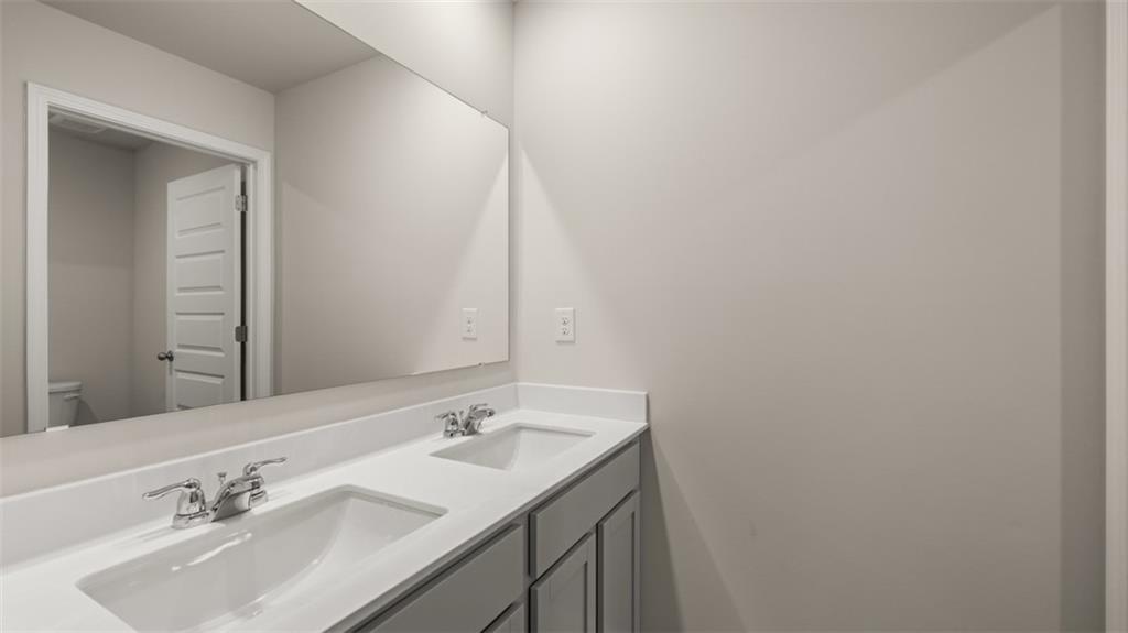 115 Champlain Road Property Photo 35