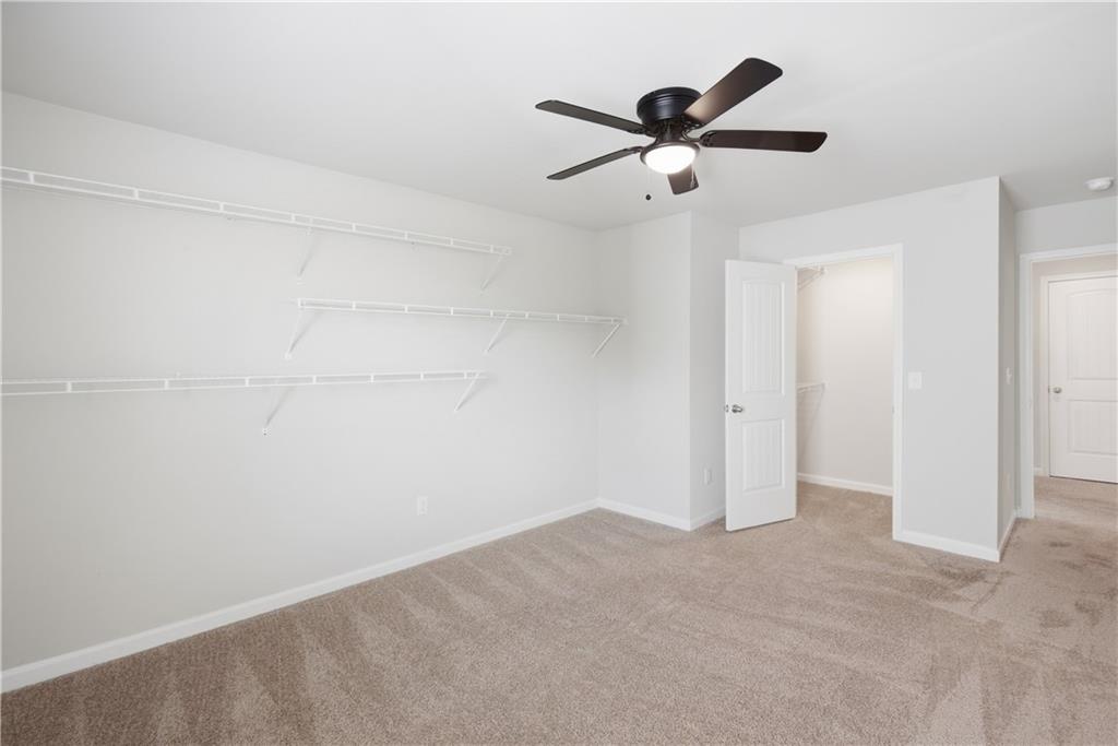 399 Toronto Circle Property Photo 23